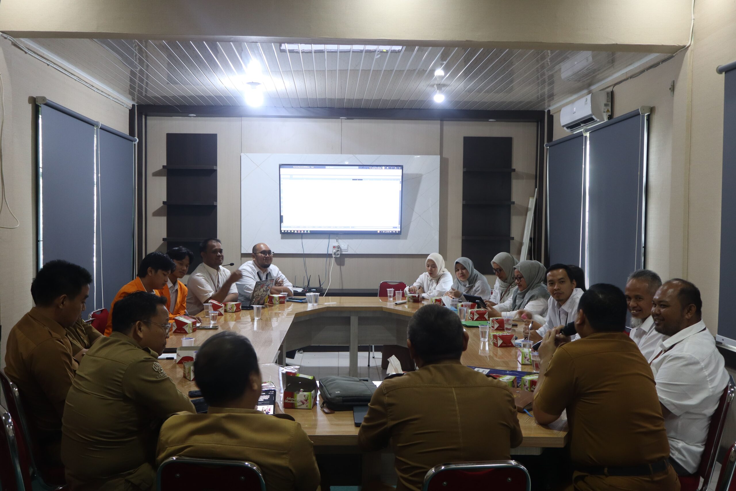 Langkah Bersama Menuju Sinergi Hebat: Kolaborasi Strategis Disperkim & DLH Muaro Jambi dalam Workshop Teknik Sipil